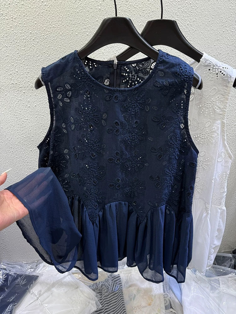 Sleeveless Embroidery Top