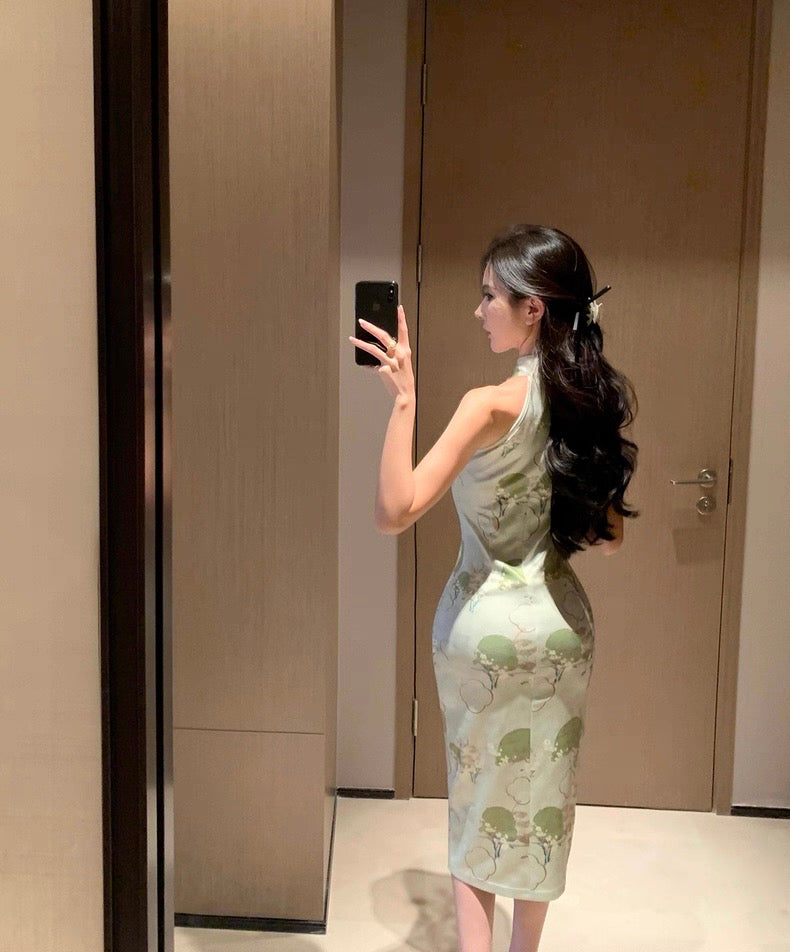 Green Cheongsam CD028 Long Dress (S, M)