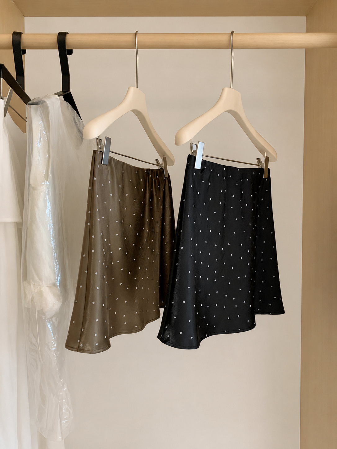 Middle Low Waist Polka Dot Satin Skirt SK38