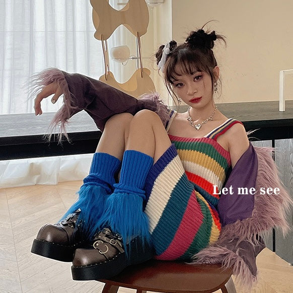 S018 Colour Bottom Furry Midi Socks