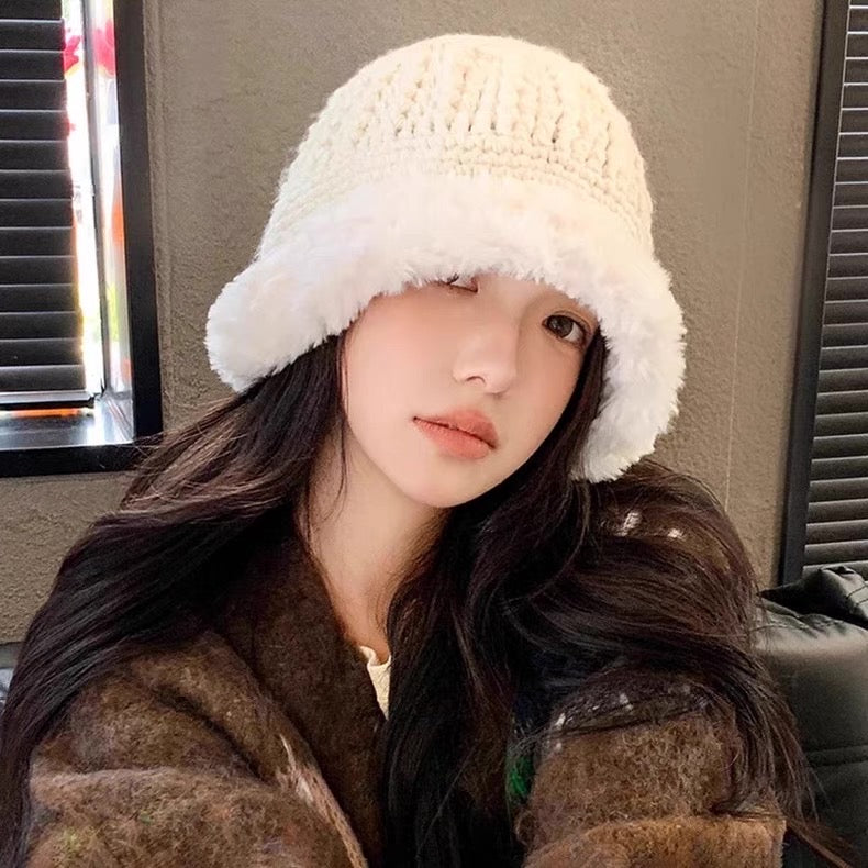 H20 White Mix Fur Knitted Hat