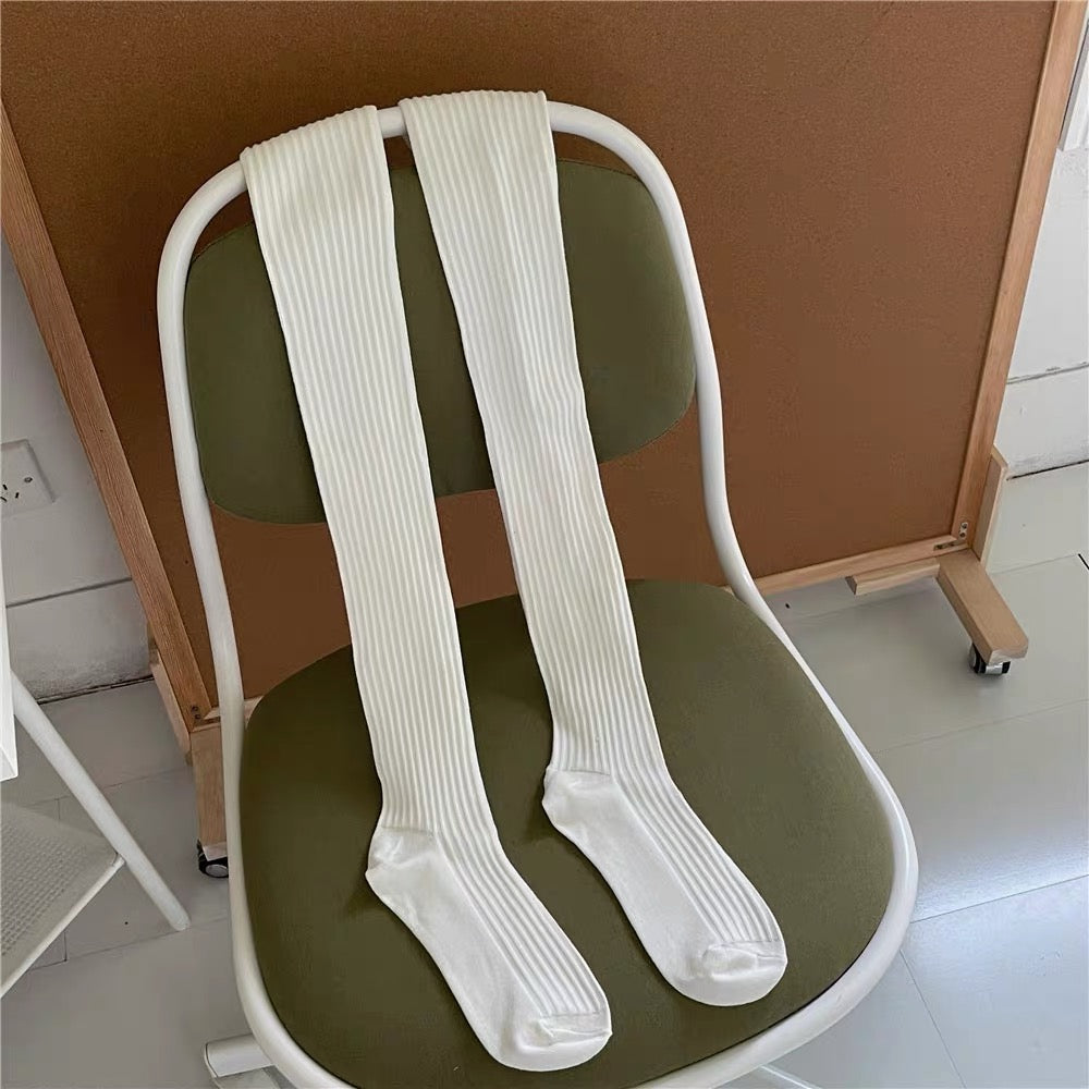 S001 Basic Long Socks