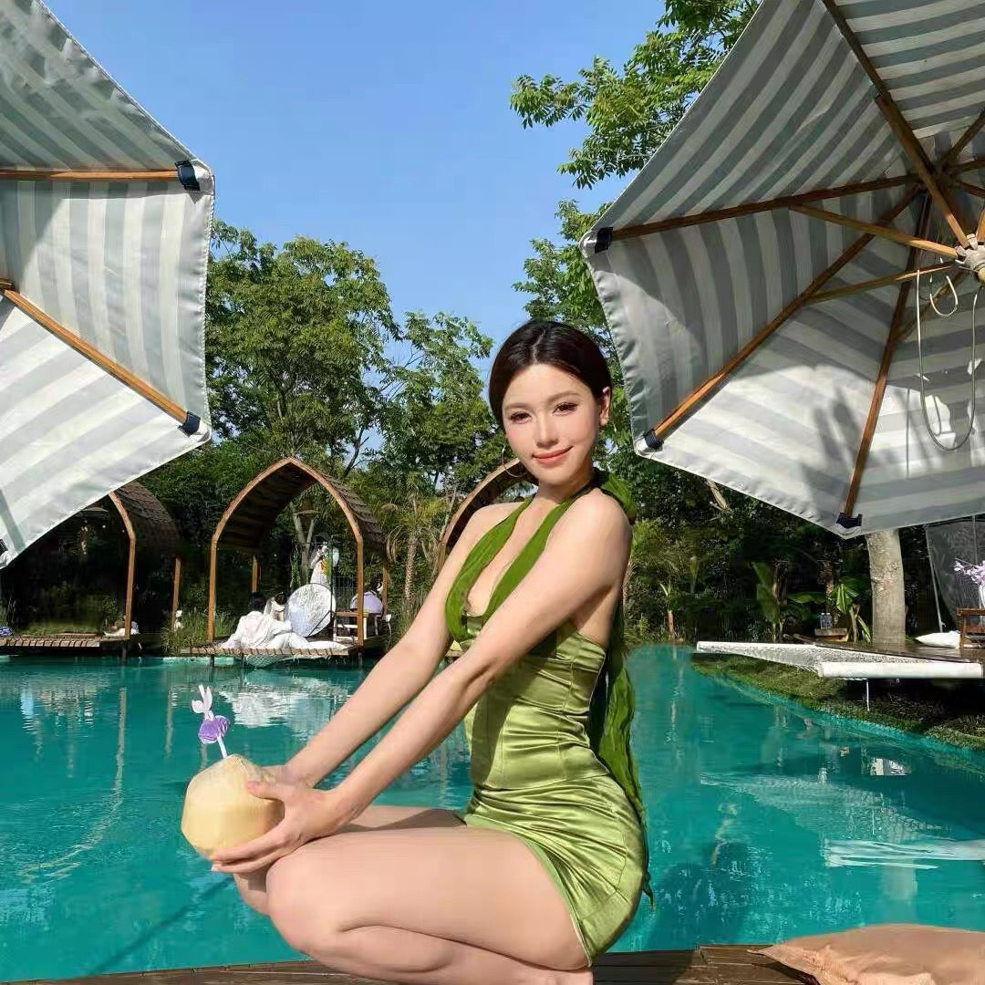 Green Top + Low Waist Skirt Two Pieces Set