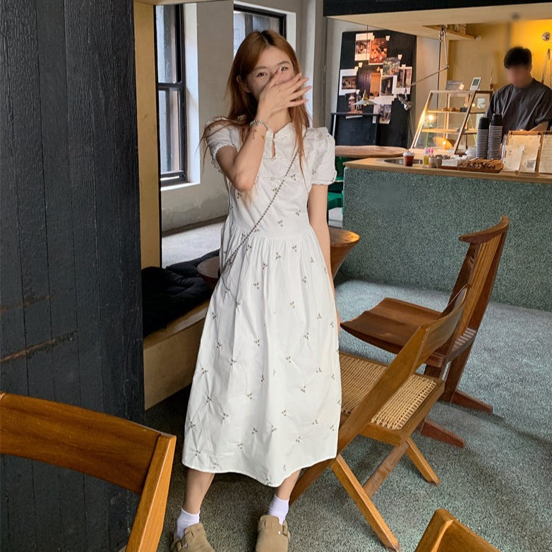 Traditional Collar White long dress (M)