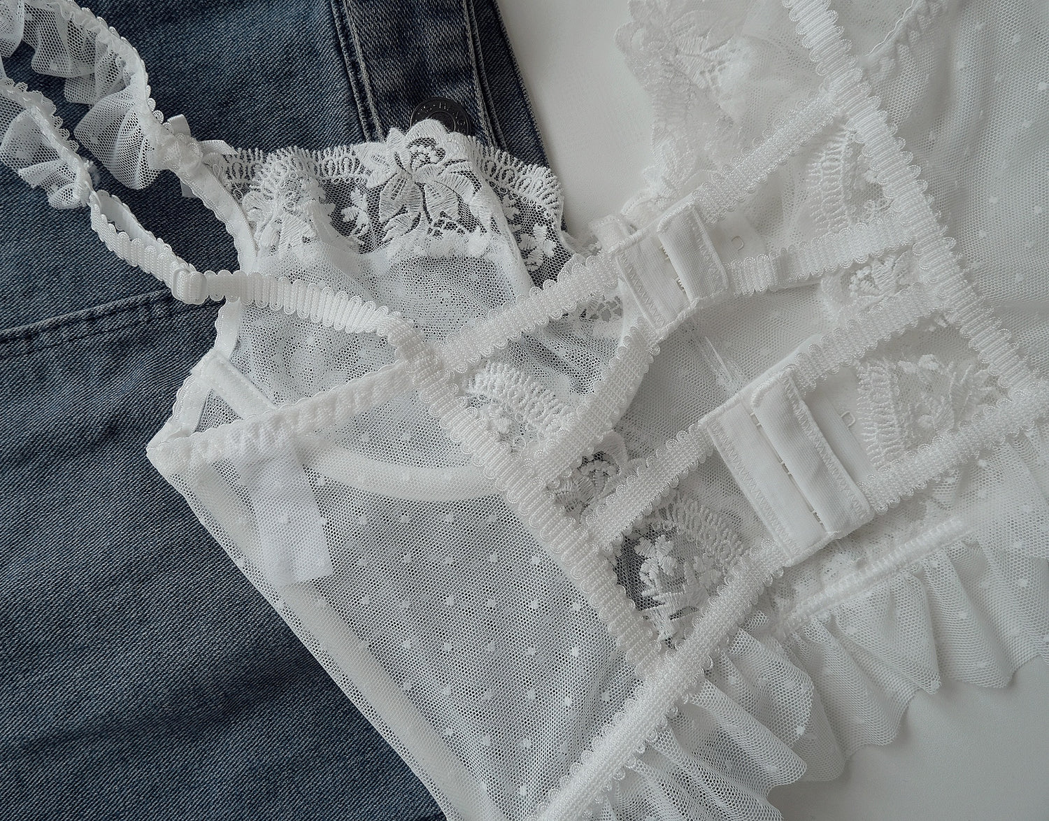 Maliey Lacey White Bra Top