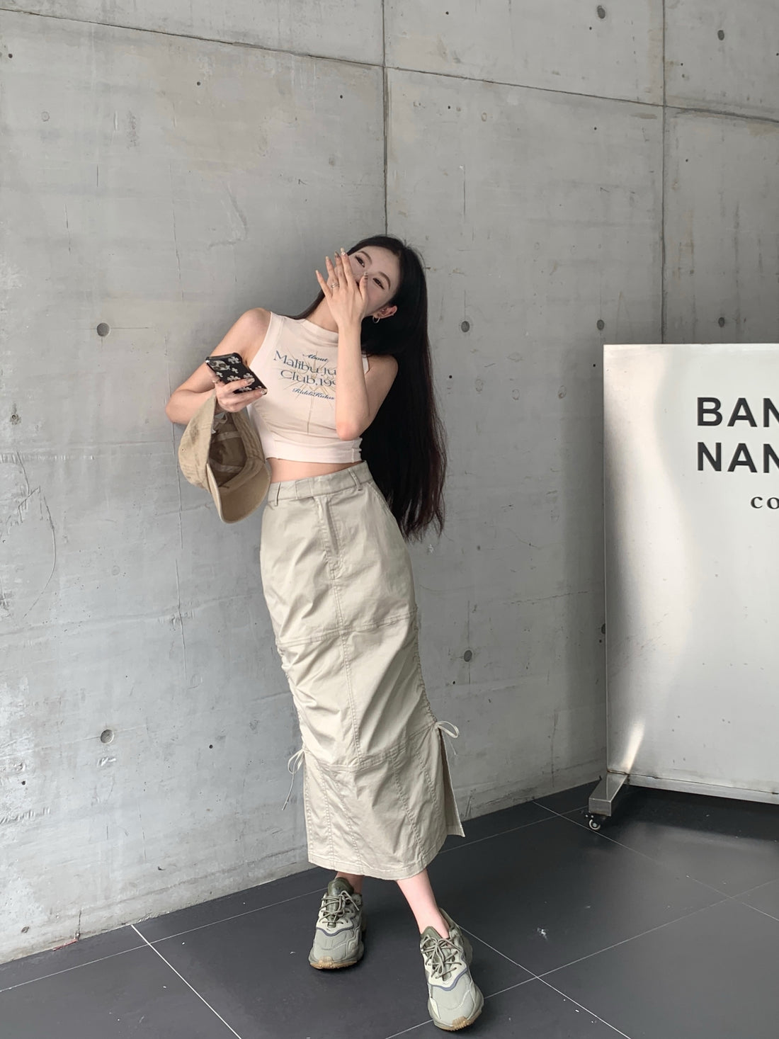 Middle Waist Cargo Long Skirt (S)