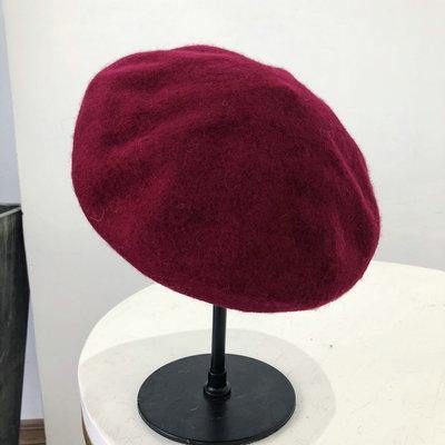 A206 Classic Wool Felt Beret Hat - Hearts &amp; Kisses