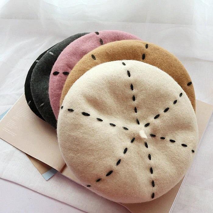 A207 Lining Wool Felt Beret Hat - Hearts &amp; Kisses