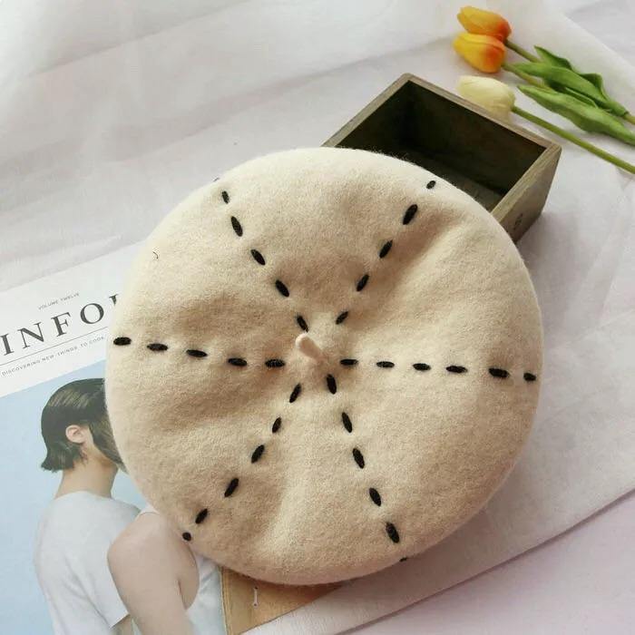 A207 Lining Wool Felt Beret Hat - Hearts &amp; Kisses