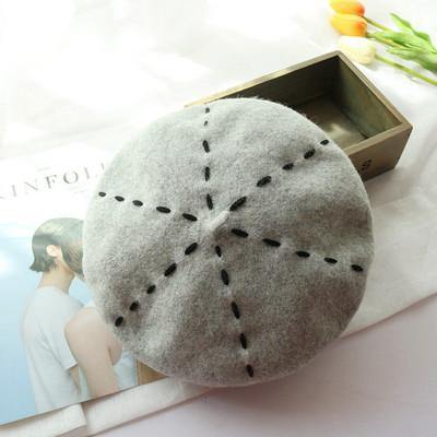 A207 Lining Wool Felt Beret Hat - Hearts &amp; Kisses