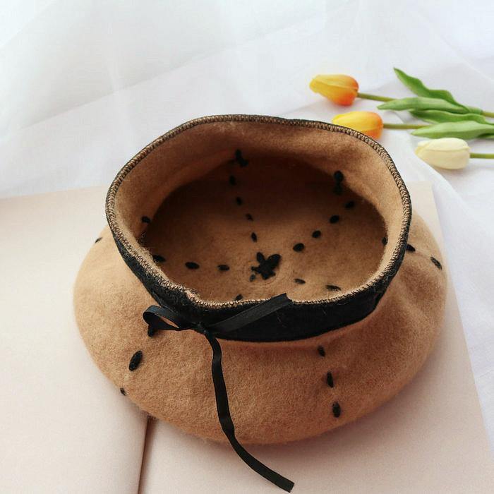 A207 Lining Wool Felt Beret Hat - Hearts &amp; Kisses