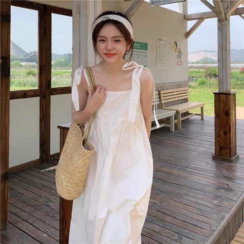 Basic Tube Strap Long Dress - Hearts &amp; Kisses Fashion Boutique - HNK Online Fashion Malaysia - Buy Dress Online. Shop Dress, Tops, Pants, Rompers, Sportswear &amp; more. We Ship To Malaysia &amp; Singapore.