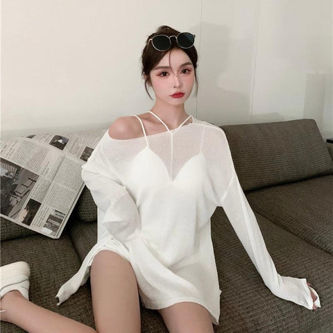Callie Long Sleeve Outerwear Top (Black, White) - Hearts & Kisses Fashion Boutique - HNK Online Fashion Malaysia - Buy Dress Online. Shop Dress, Tops, Pants, Rompers, Sportswear & more. We Ship To Malaysia & Singapore.