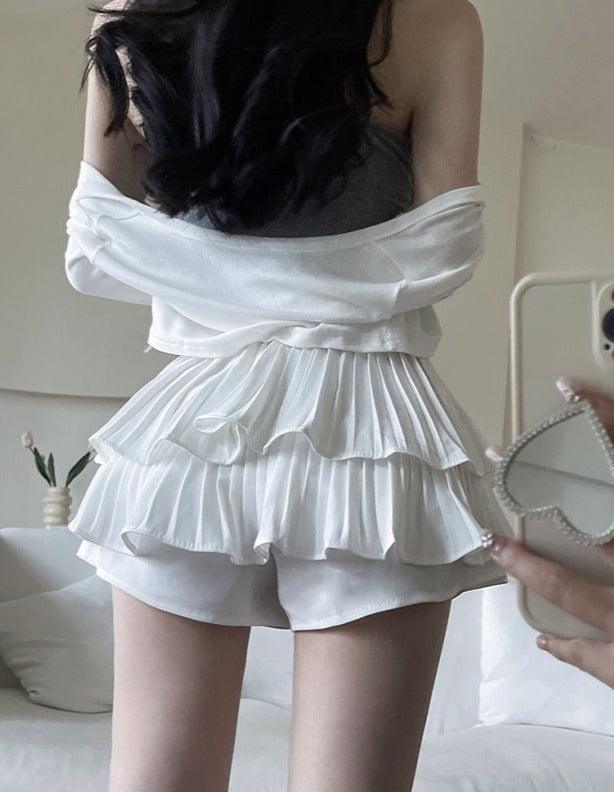 Daryl Pleated Layered Mini Skirt (Pink, White, Black) - Hearts &amp; Kisses Fashion Boutique - HNK Online Fashion Malaysia - Buy Dress Online. Shop Dress, Tops, Pants, Rompers, Sportswear &amp; more. We Ship To Malaysia &amp; Singapore.