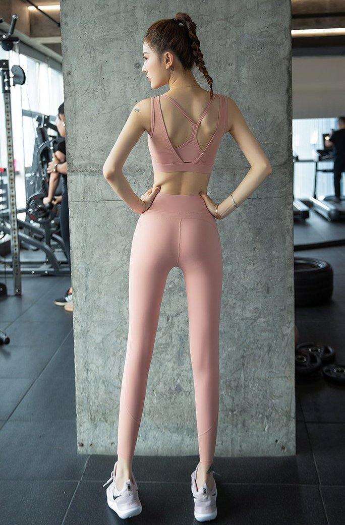 FT010 Jenn Sportswear Yoga Set - Hearts &amp; Kisses