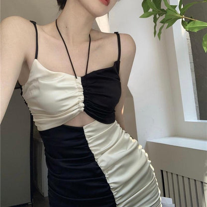Josee Puzzle Dress (S) - Hearts &amp; Kisses Fashion Boutique - HNK Online Fashion Malaysia - Buy Dress Online. Shop Dress, Tops, Pants, Rompers, Sportswear &amp; more. We Ship To Malaysia &amp; Singapore.