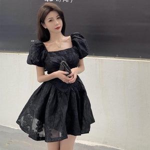 Kaithe Puff Sleeve Dress (Black, White) - Hearts & Kisses Fashion Boutique - Online Fashion Malaysia - Dress, Tops, Pants, Rompers, Sportswear & more. We Ship To Malaysia & Singapore