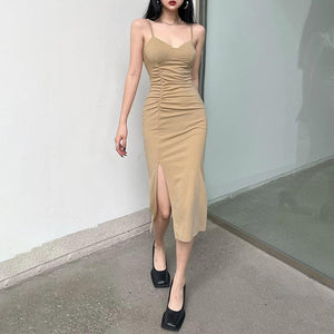 Odette Brown Dress (S) - Hearts & Kisses Fashion Boutique - HNK Online Fashion Malaysia - Buy Dress Online. Shop Dress, Tops, Pants, Rompers, Sportswear & more. We Ship To Malaysia & Singapore.
