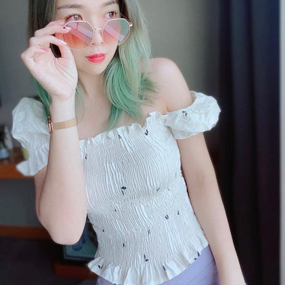 PF010 Floral Puff Sleeve Top - Hearts &amp; Kisses