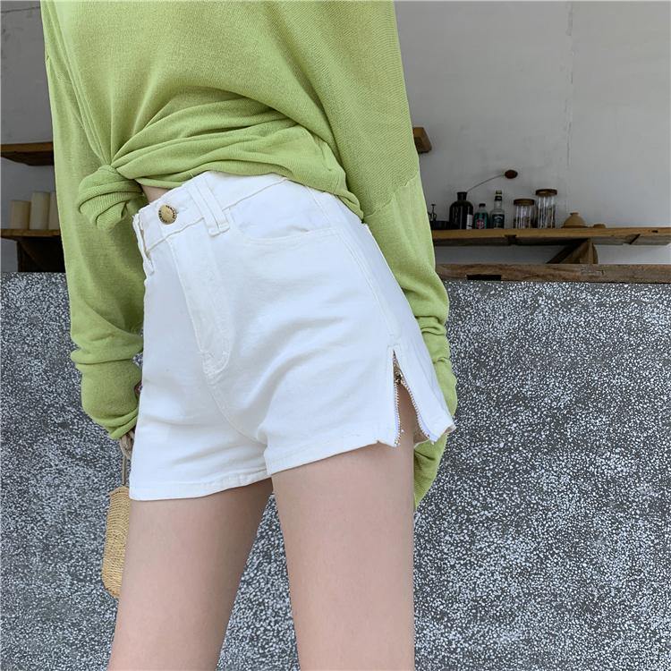 PF080 Mini Side Zip Denim Shorts - Hearts &amp; Kisses