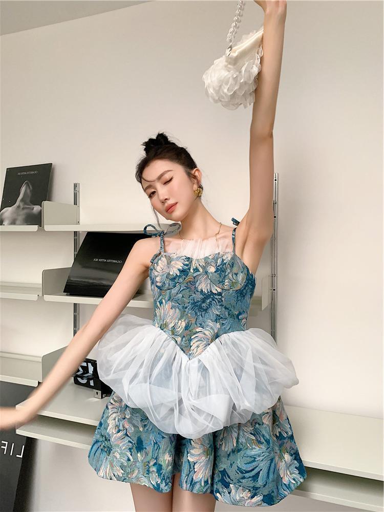 Princess Romance White Top / Tube Strap Dress (S, M, L) - Hearts &amp; Kisses Fashion Boutique - Online Fashion Malaysia - Dress, Tops, Pants, Rompers, Sportswear &amp; more. We Ship To Malaysia &amp; Singapore