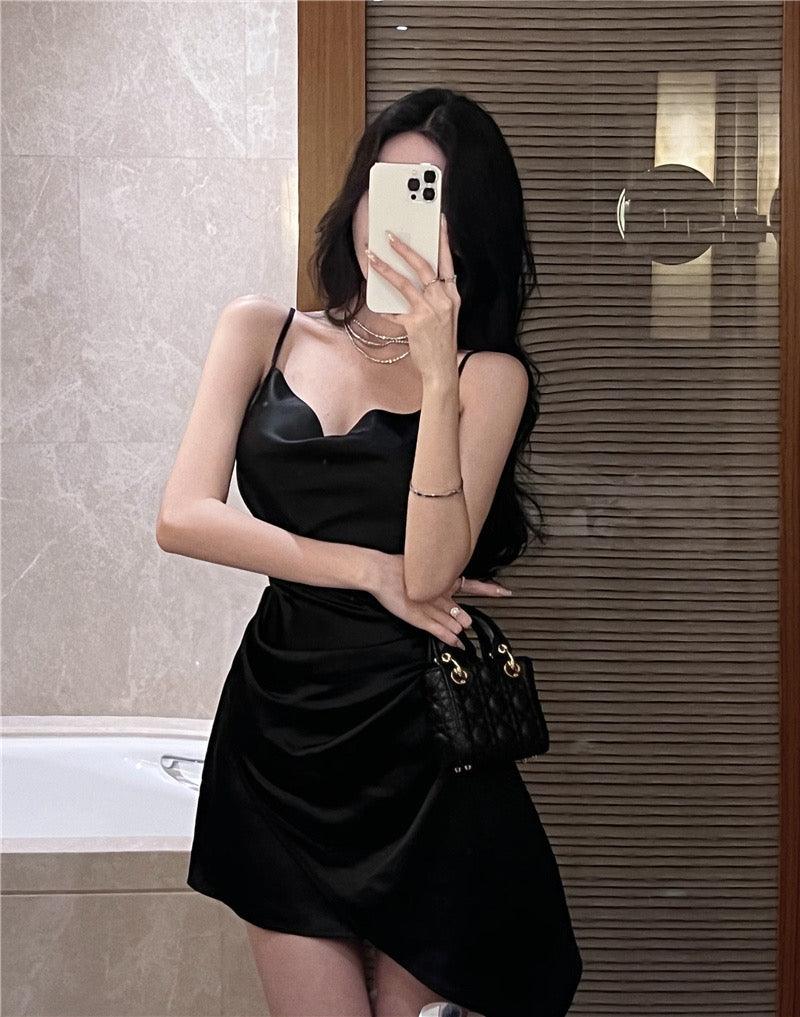 Silky Black Dress (S, M, L) - Hearts &amp; Kisses Fashion Boutique - HNK Online Fashion Malaysia - Buy Dress Online. Shop Dress, Tops, Pants, Rompers, Sportswear &amp; more. We Ship To Malaysia &amp; Singapore.