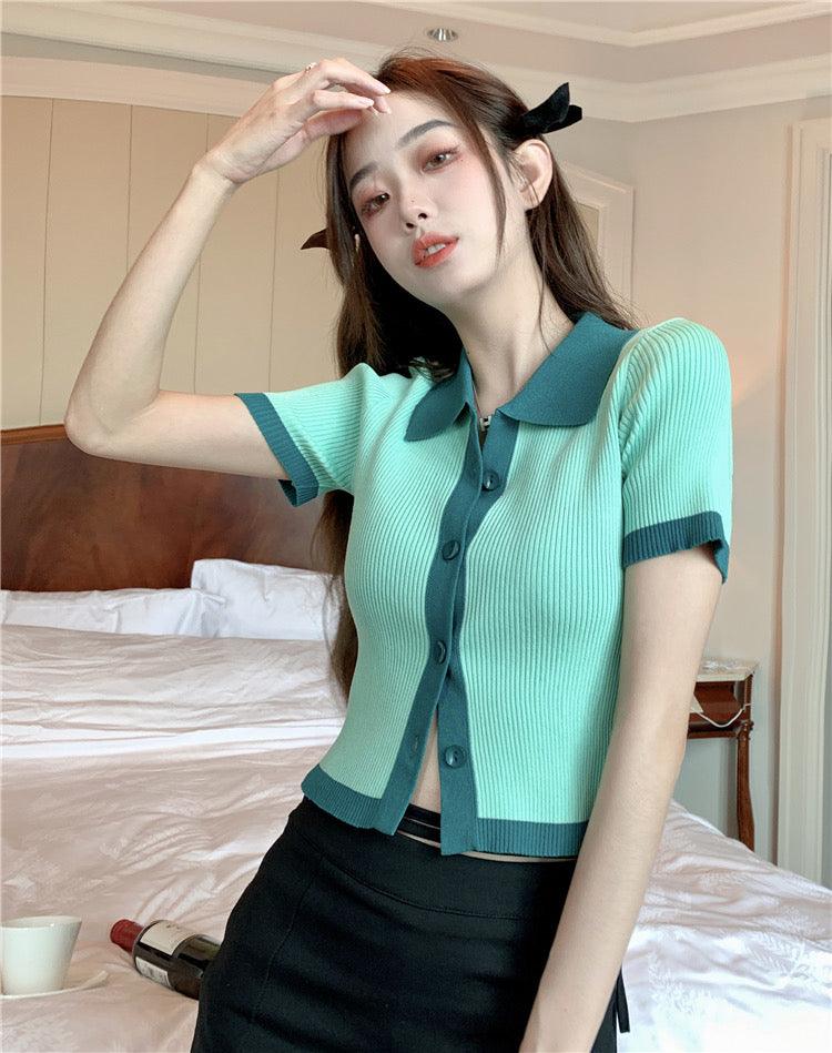 Two Tone Collar Knitted Top - Green - Hearts &amp; Kisses Fashion Boutique - HNK Online Fashion Malaysia - Buy Dress Online. Shop Dress, Tops, Pants, Rompers, Sportswear &amp; more. We Ship To Malaysia &amp; Singapore.