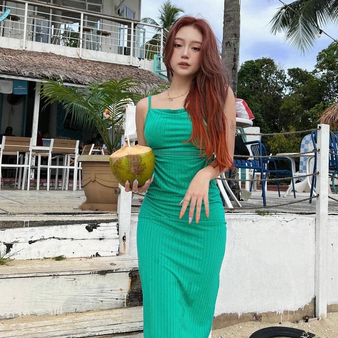 Waist Cut Green Dress - Hearts & Kisses Fashion Boutique - HNK Online Fashion Malaysia - Buy Dress Online. Shop Dress, Tops, Pants, Rompers, Sportswear & more. We Ship To Malaysia & Singapore.